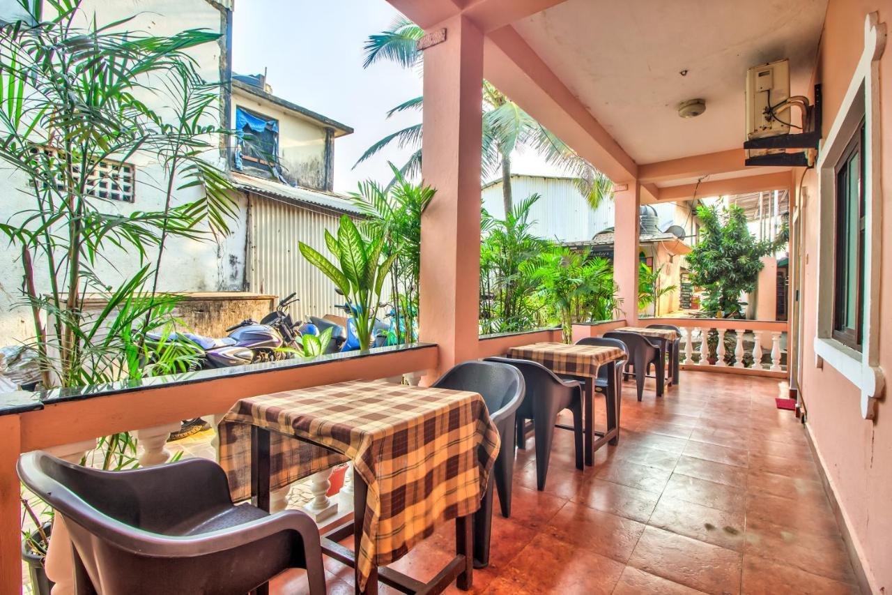 Stanleys Guest House Baga Exterior foto
